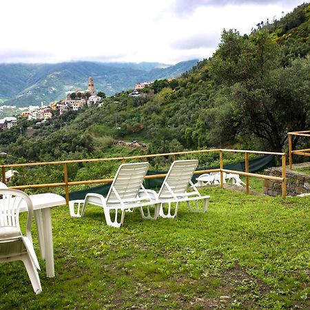 Casa Vacanze Tra Le Mura Levanto Exterior photo
